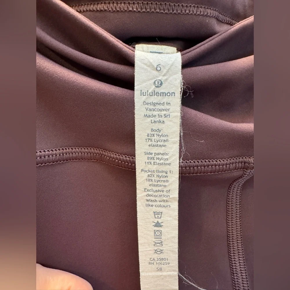 Lululemon On Pace Crop 21